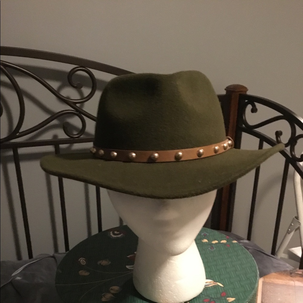No Boundaries Fedora Green Adjustable Hat - Picture 11 of 15